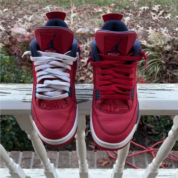 Jordan 4 retro - Picture 2 of 5